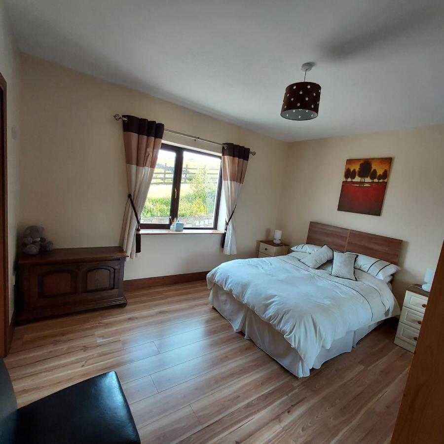 Bed and Breakfast Ros Na Gcloch Westport Exteriér fotografie